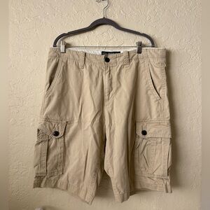 American Eagle Cargo Shorts - Size 36